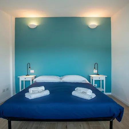 100 - Ginestra, Ampia Terrazza 120m2 Vista Mare 10 Minuti A Piedi Spiaggia, 3 Da Letto
