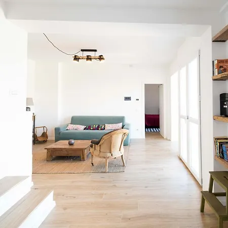 Daire 100 - Ginestra, Ampia Terrazza 120m2 Vista Mare 10 Minuti A Piedi Spiaggia, 3 Da Letto