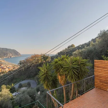 100 - Ginestra, Ampia Terrazza 120m2 Vista Mare 10 Minuti A Piedi Spiaggia, 3 Da Letto * Sestri Levante